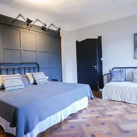 Alte Schule Gaestehaus - The Principal's Bitburg