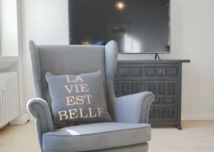 Alte Schule Gaestehaus - The Principal's Apartamento Bitburg