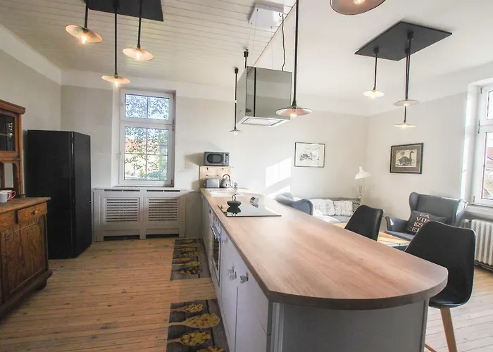 Alte Schule Gaestehaus - The Principal's Lejlighed Bitburg