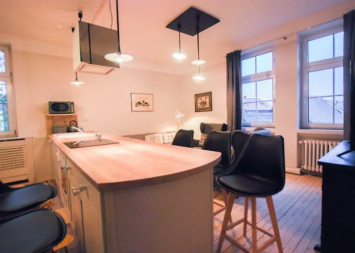 Alte Schule Gaestehaus - The Principal's Apartamento