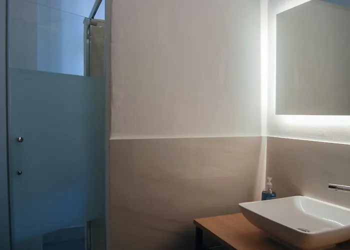 Alte Schule Gaestehaus - The Principal's * Bitburg